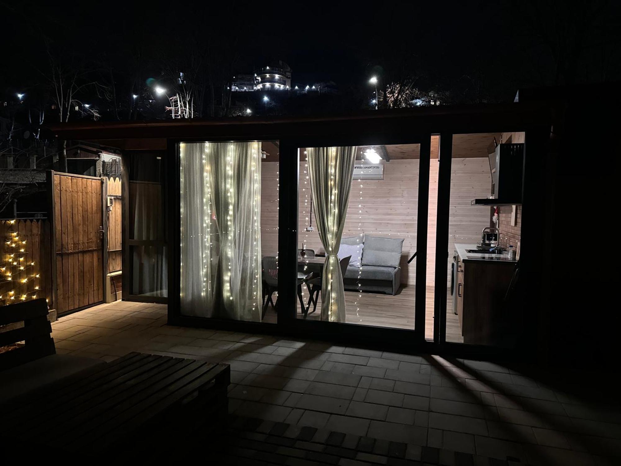 Space In มซเคทา ภายนอก รูปภาพ